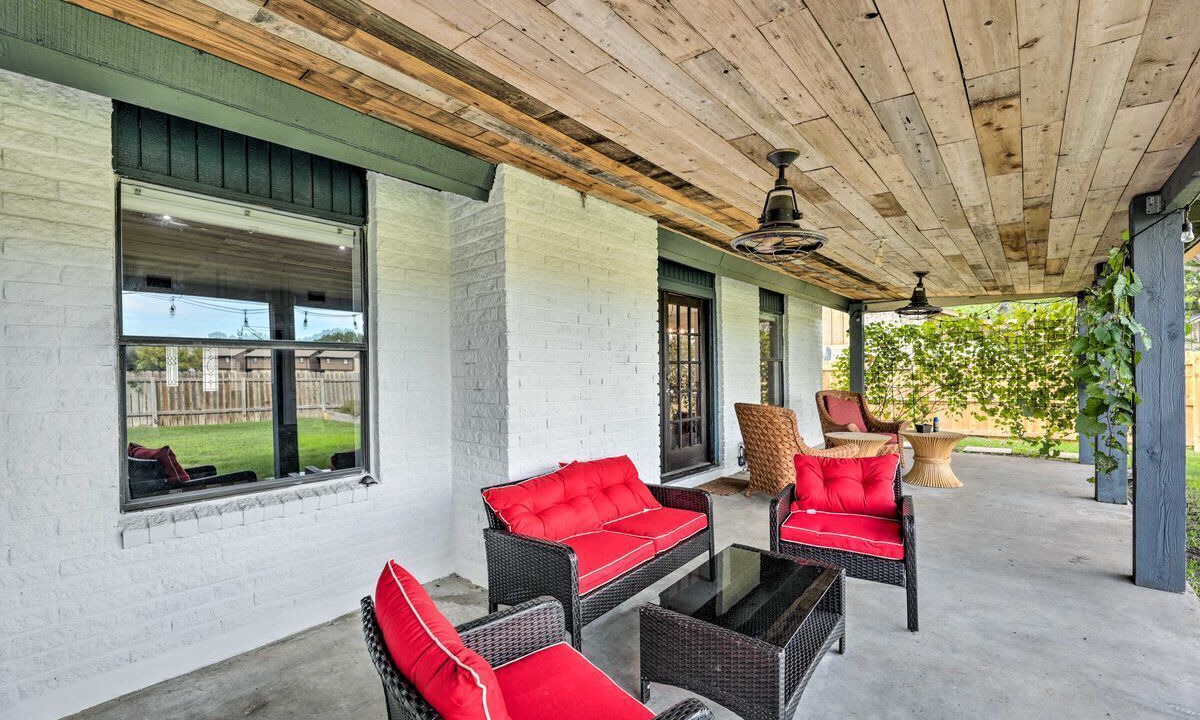 Photo of Outdoor in Lockhart