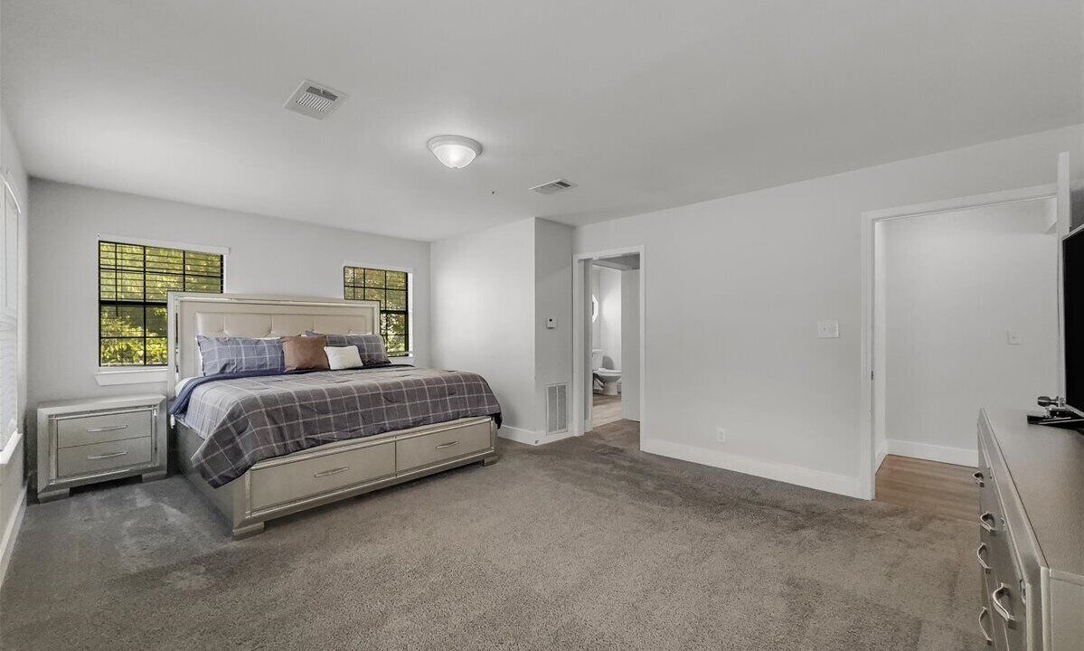 Photo of Bedroom in Richland Hills