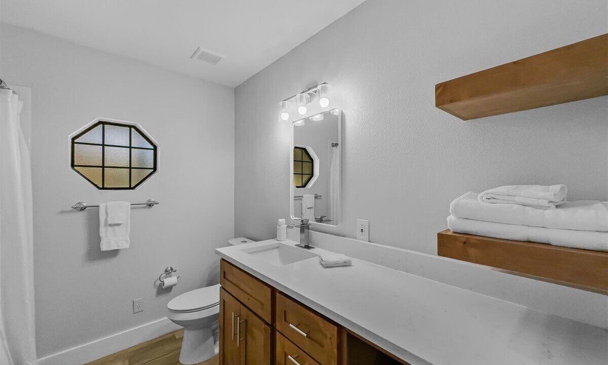 Photo of Bathroom in Richland Hills