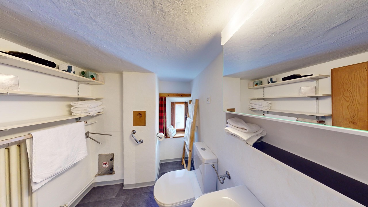Photo of Bathroom in La Punt-Chamues-ch