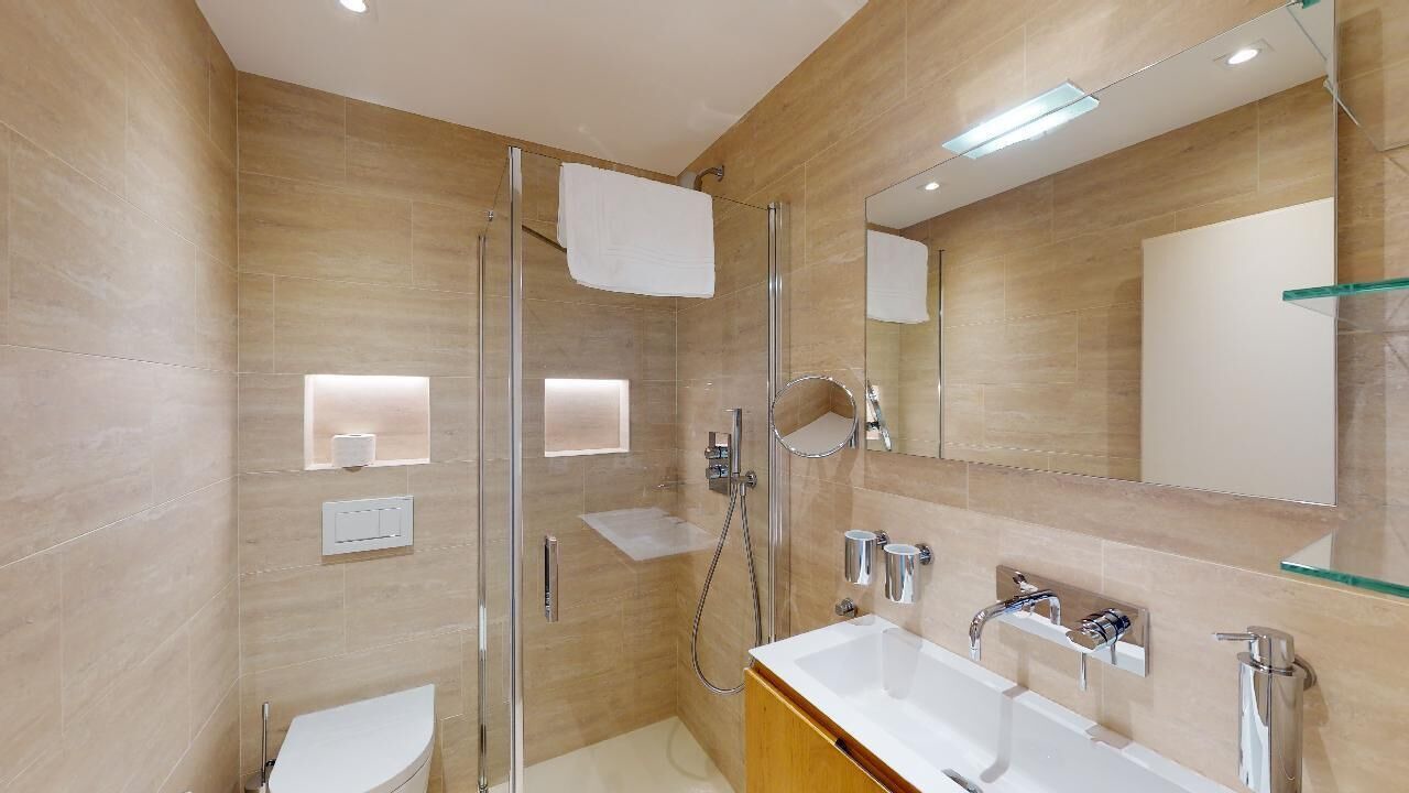 Photo of Bathroom in Samedan