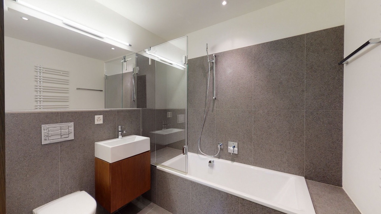 Photo of Bathroom in Zuoz
