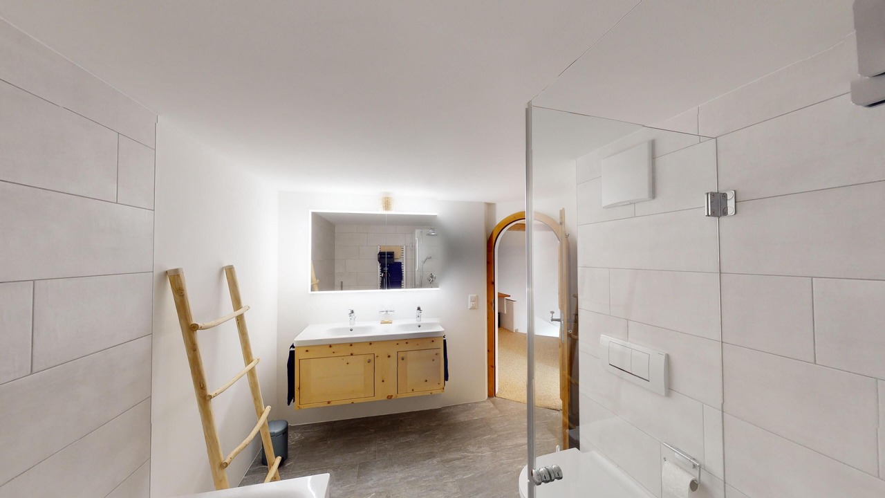 Photo of Bathroom in La Punt-Chamues-ch