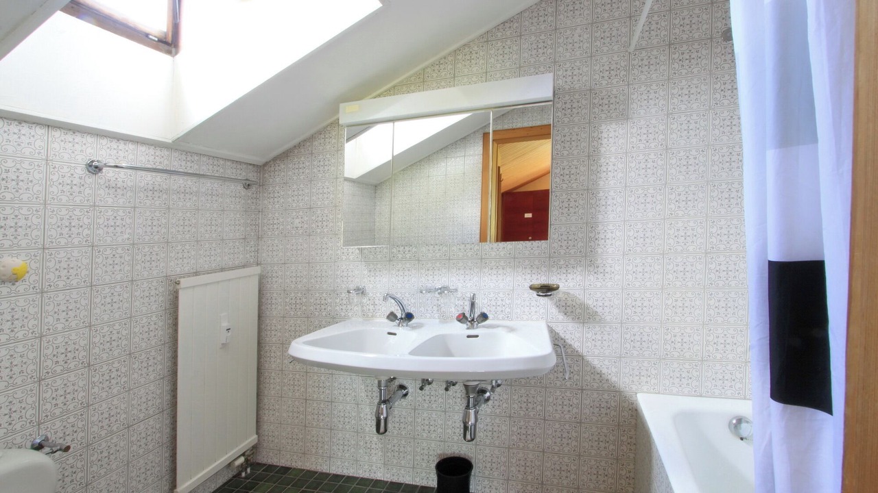 Photo of Bathroom in Zuoz