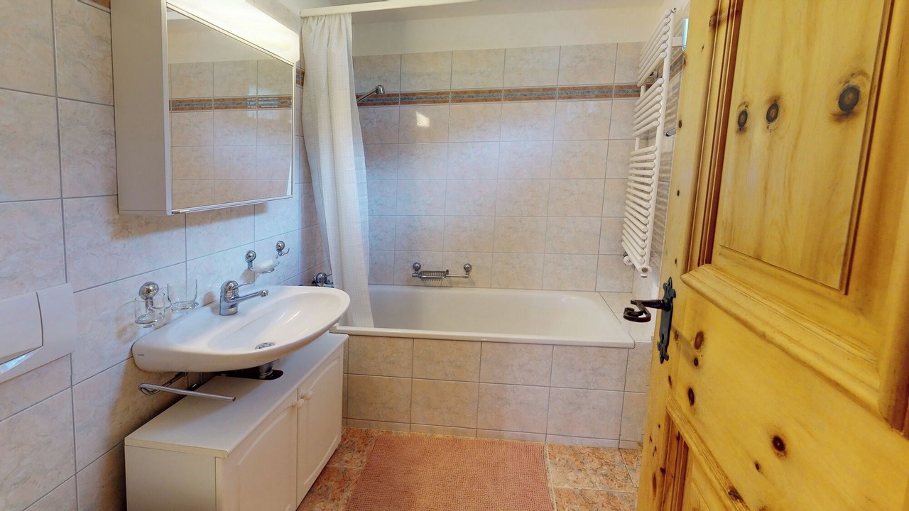 Photo of Bathroom in Champfer
