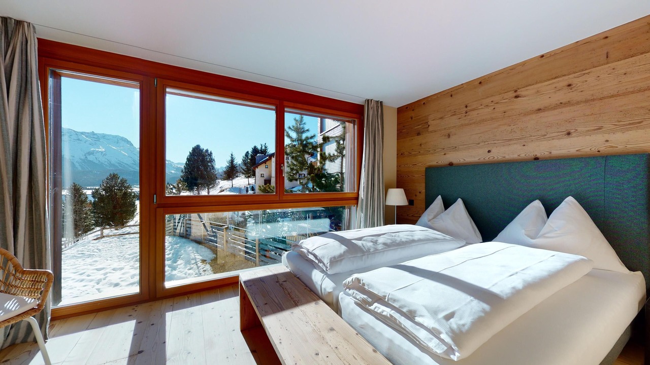 Photo of Others in Samedan