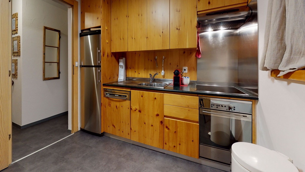 Photo of Kitchen in Samedan