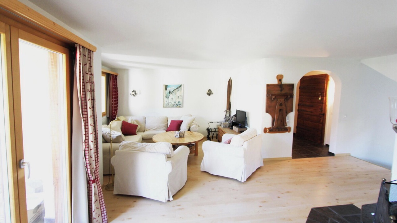 Photo of Livingroom in Samedan