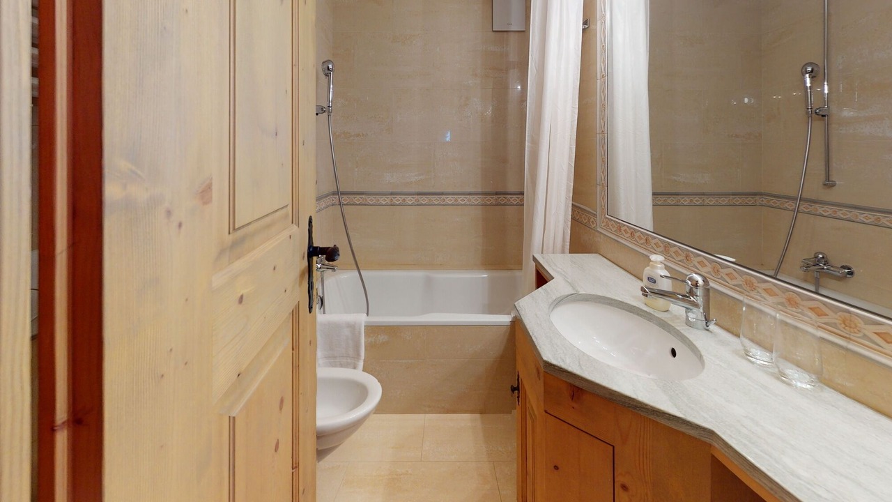 Photo of Bathroom in Champfer