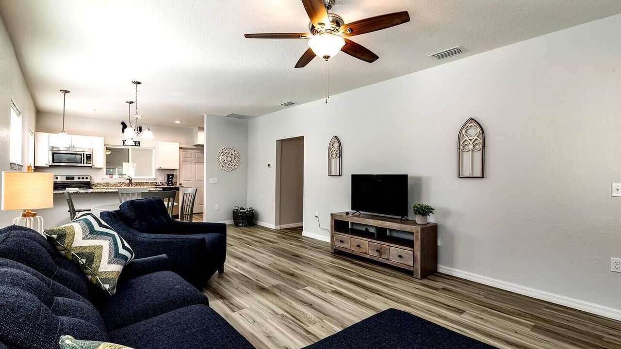 Photo of Livingroom in High Springs