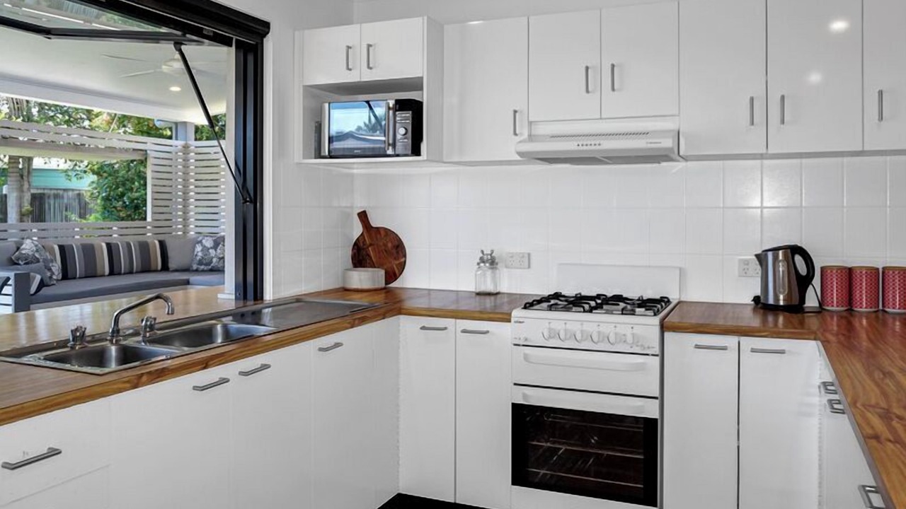 Photo of Kitchen in Tin Can Bay