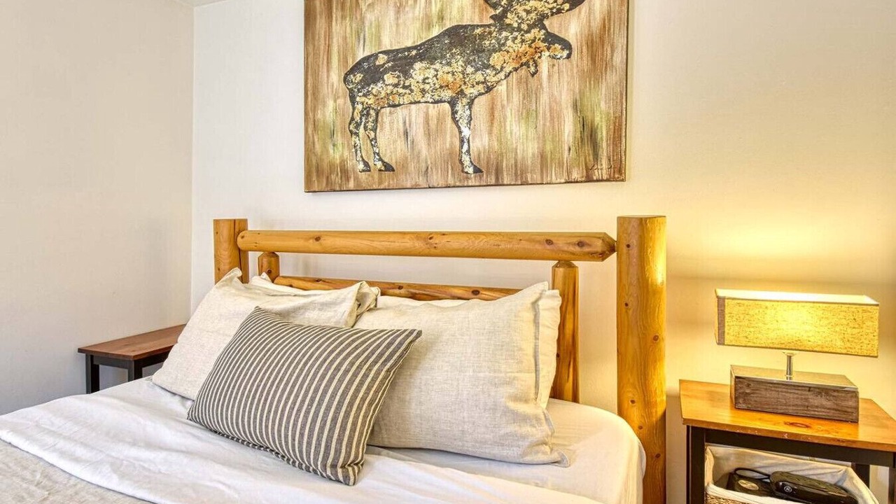 Photo of Bedroom in Mont-Tremblant Pedestrian Village
