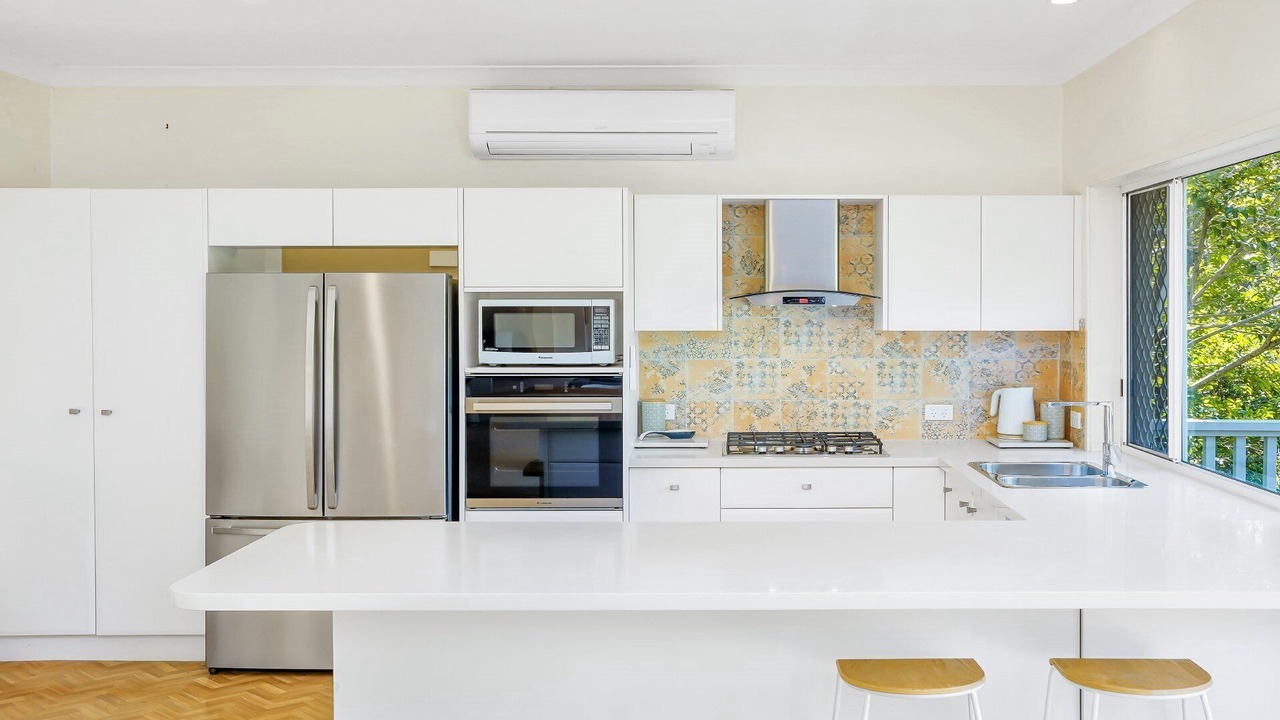 Photo of Kitchen in Macmasters Beach