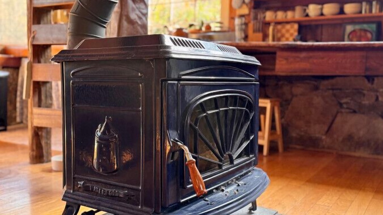 Photo of Others in Newtown