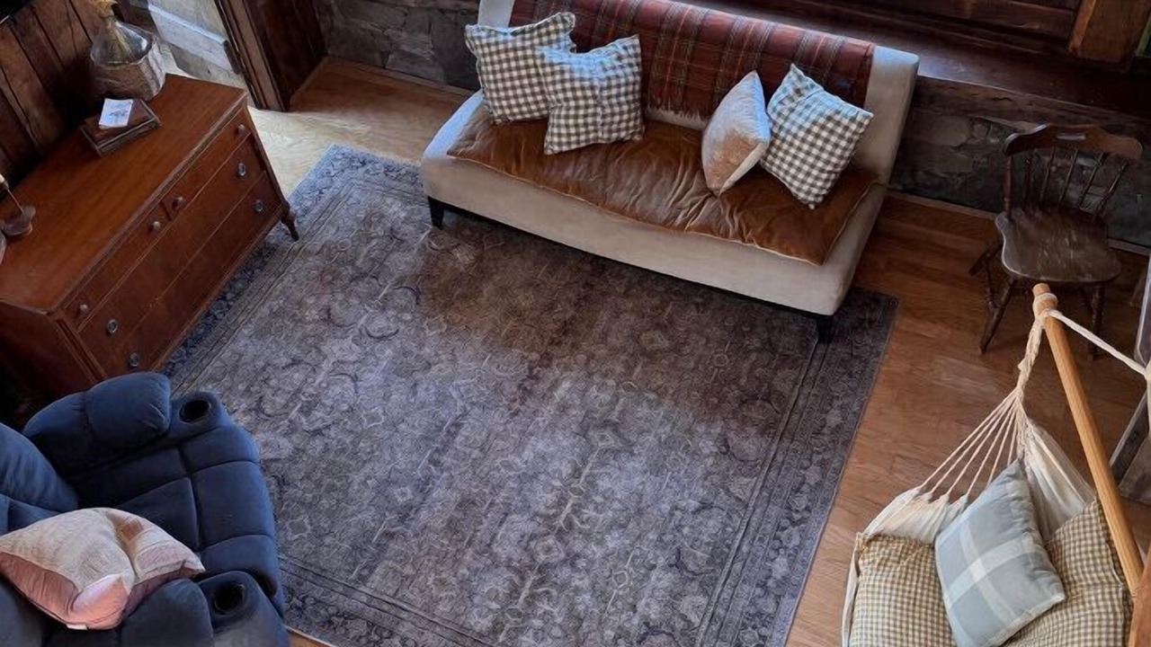 Photo of Others in Newtown