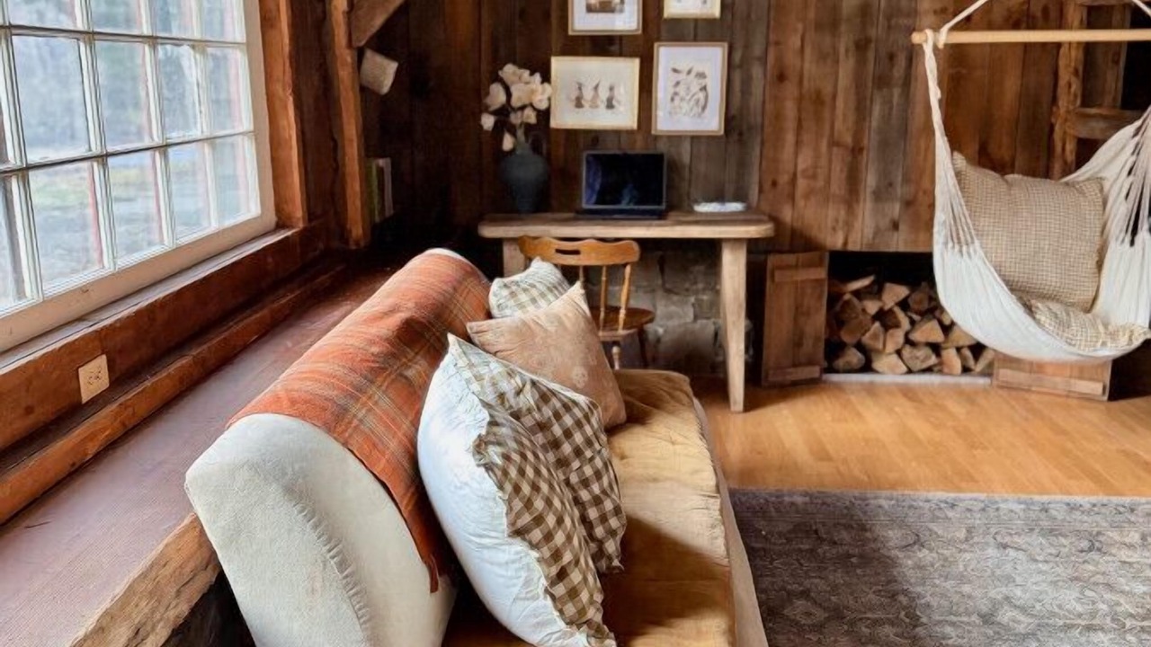 Photo of Others in Newtown