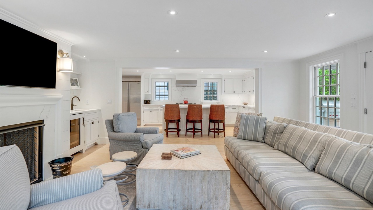 Photo of Others in Edgartown