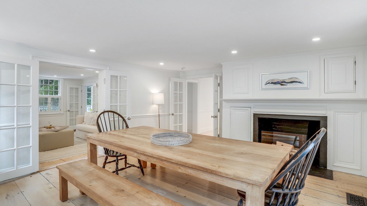 Photo of Livingroom in Edgartown