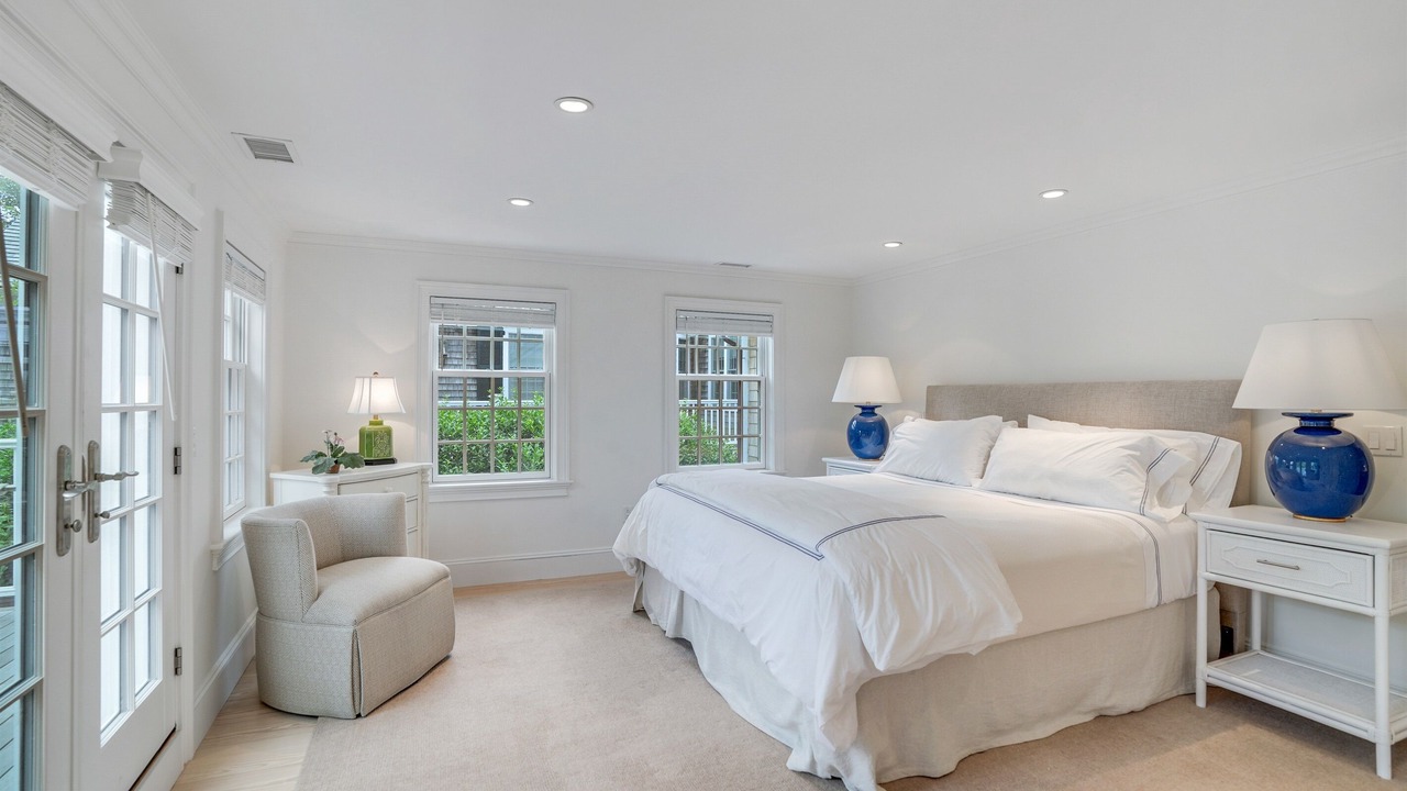 Photo of Others in Edgartown