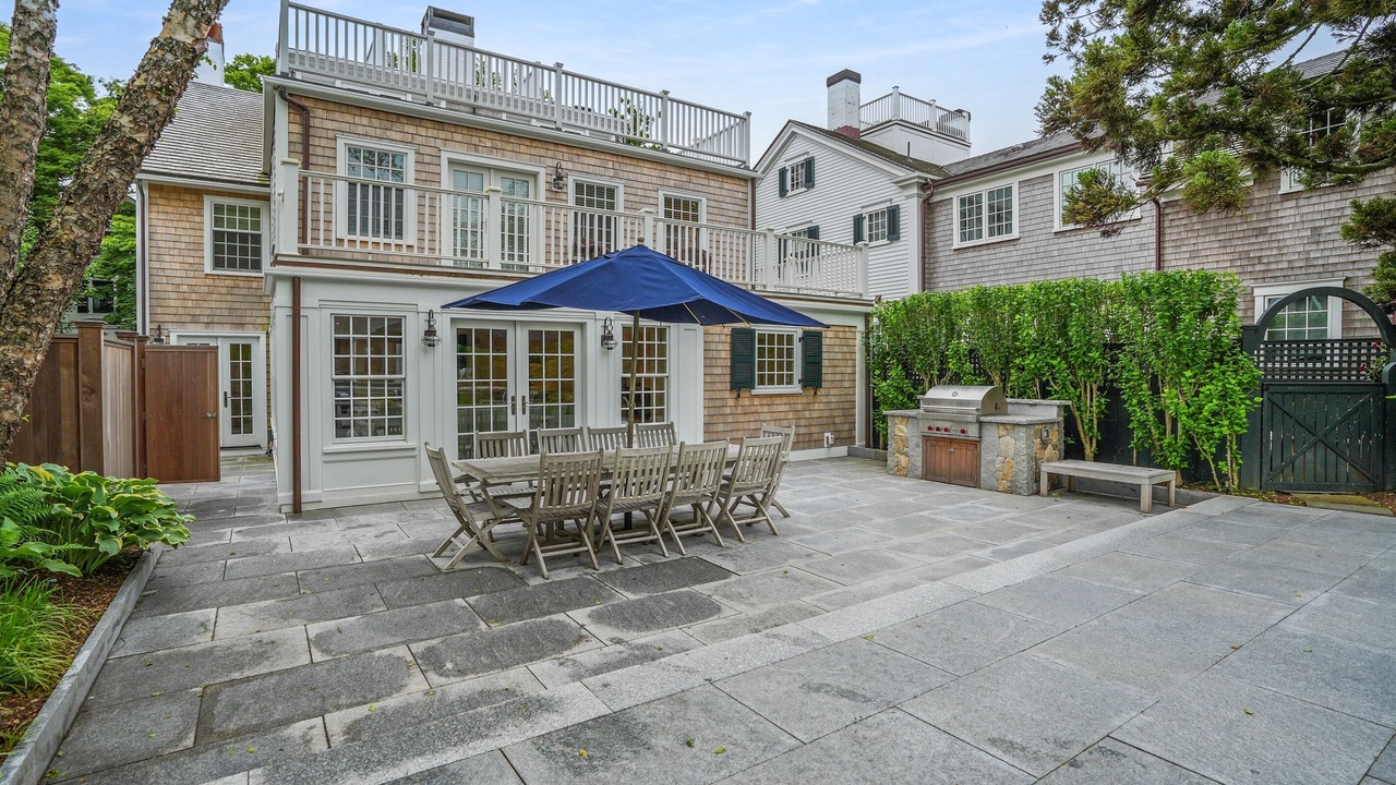 Photo of Others in Edgartown