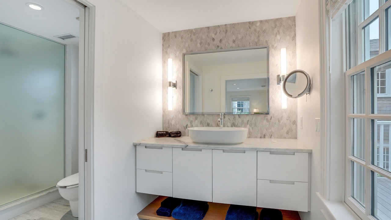 Photo of Others in Edgartown