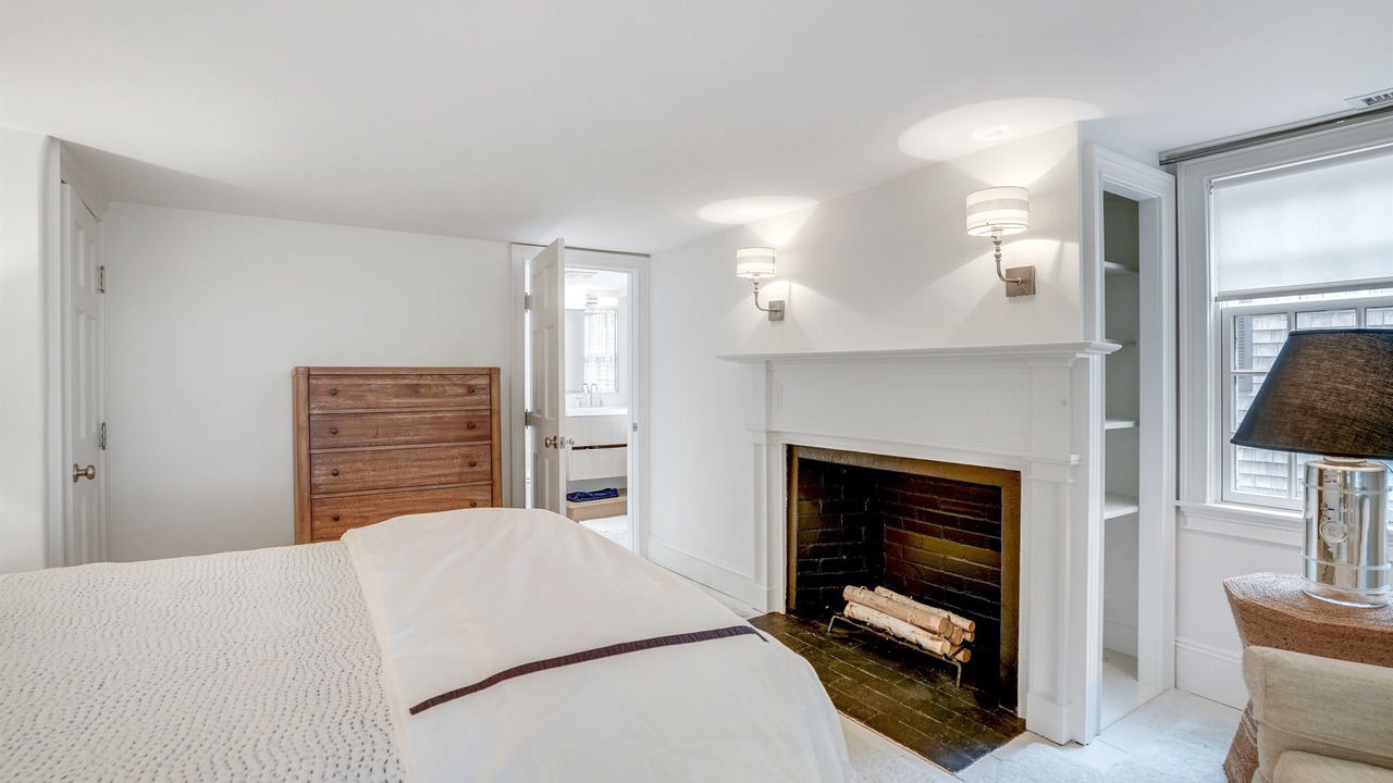 Photo of Others in Edgartown