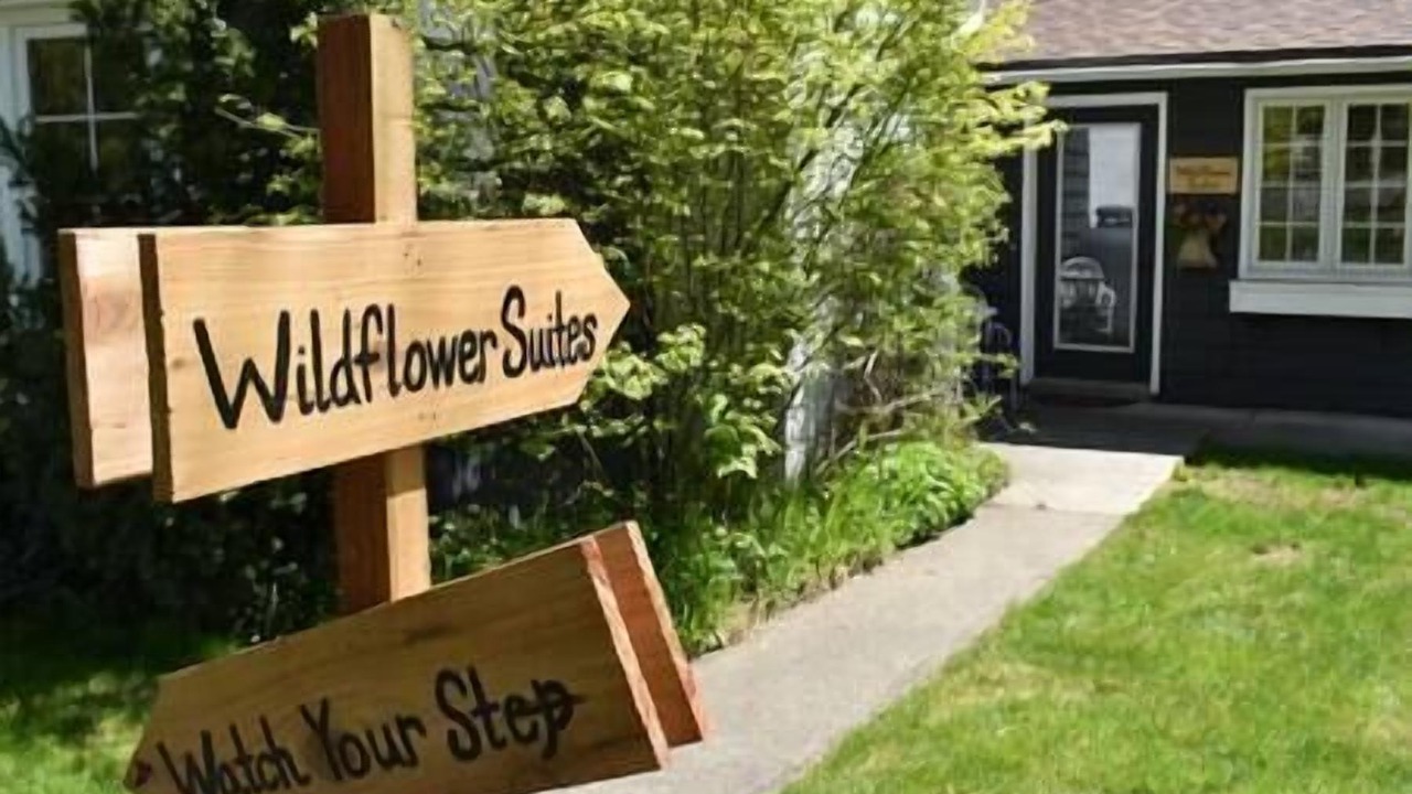 Photo of Others in Garfield