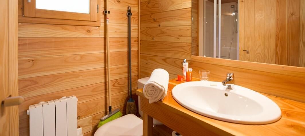 Photo of Bathroom in Font-Romeu-Odeillo-Via