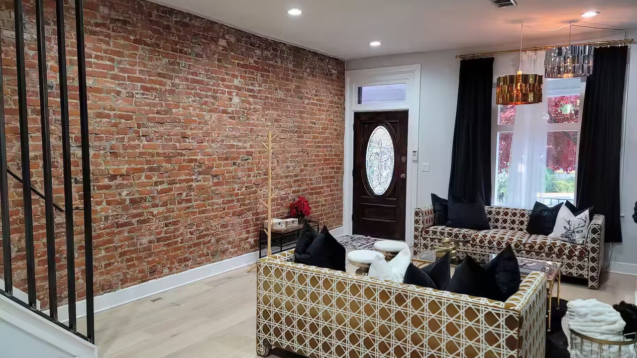 Photo of Livingroom in East Mount Airy