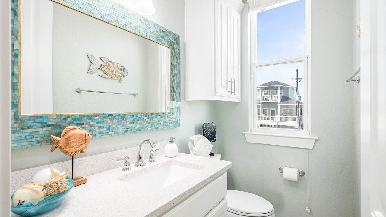 Photo of Bathroom in Port Bolivar