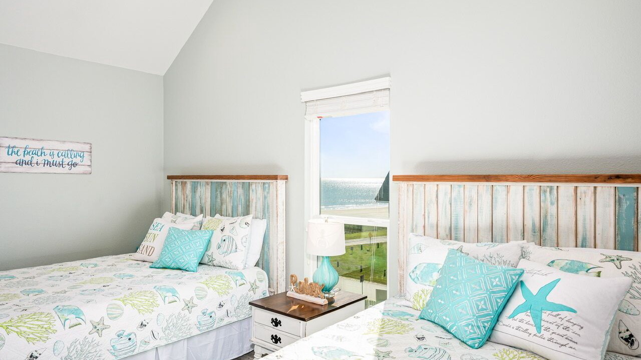 Photo of Bedroom in Port Bolivar