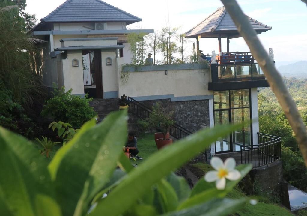 Photo of Outdoor in Ababi