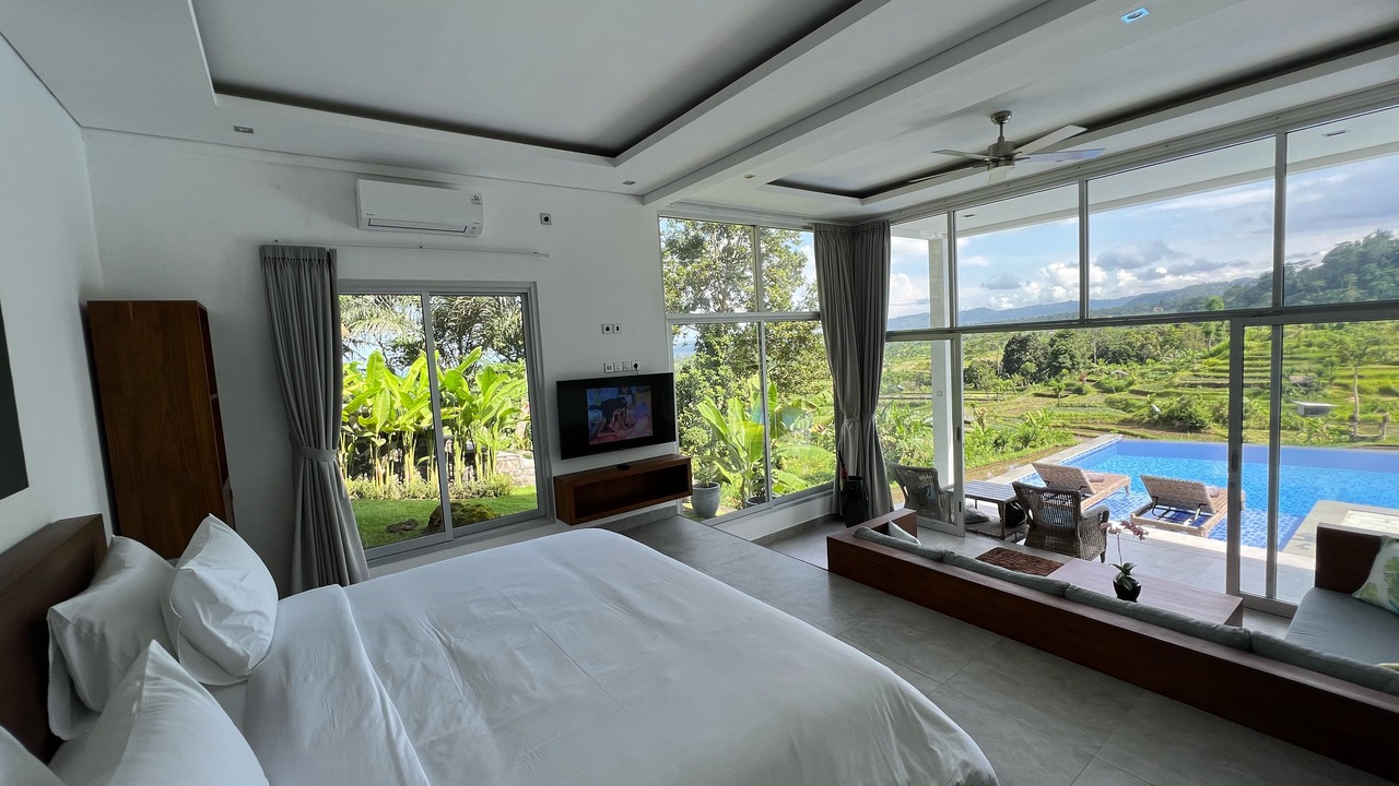 Photo of Bedroom in Ababi