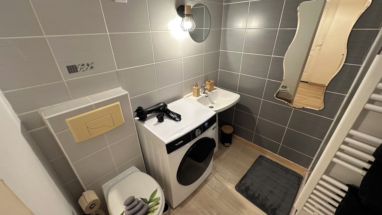 Photo of Bathroom in Fecamp