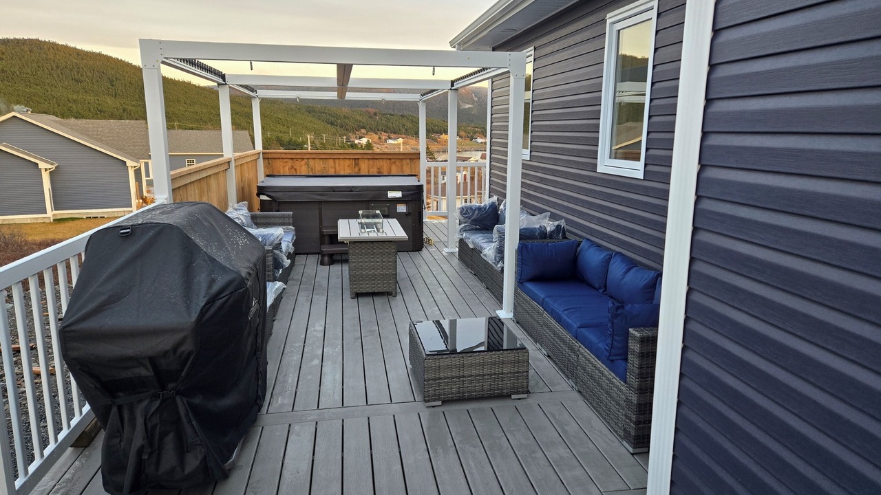 Photo of Patio Balcony in Heart's Content