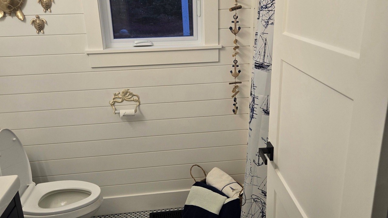 Photo of Bathroom in Heart's Content