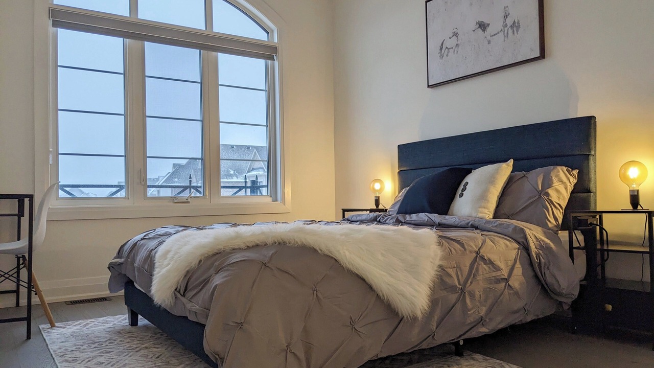 Photo of Bedroom in Halton Regional Municipality