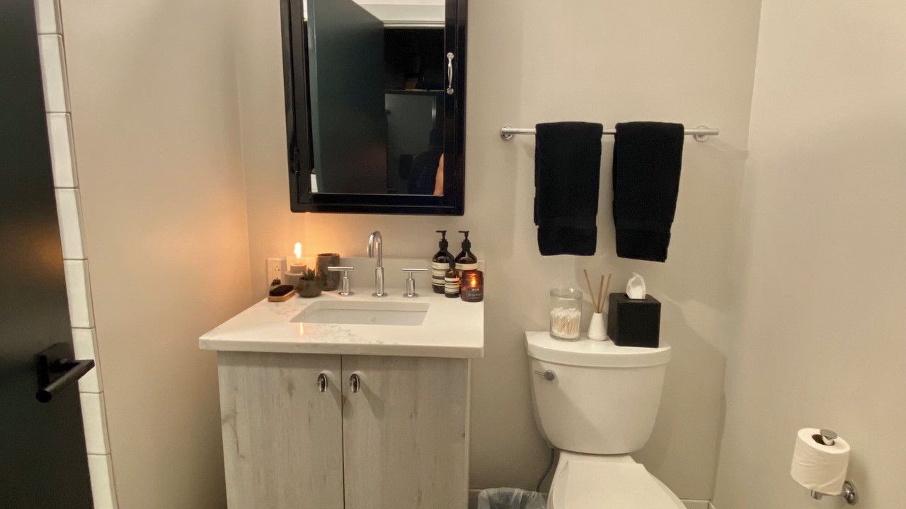 Photo of Bathroom in Fort Point