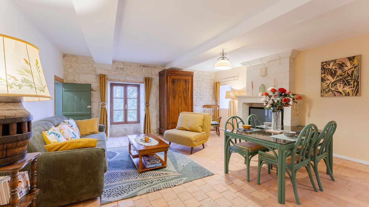 Photo of Livingroom in Deneze-sous-Doue