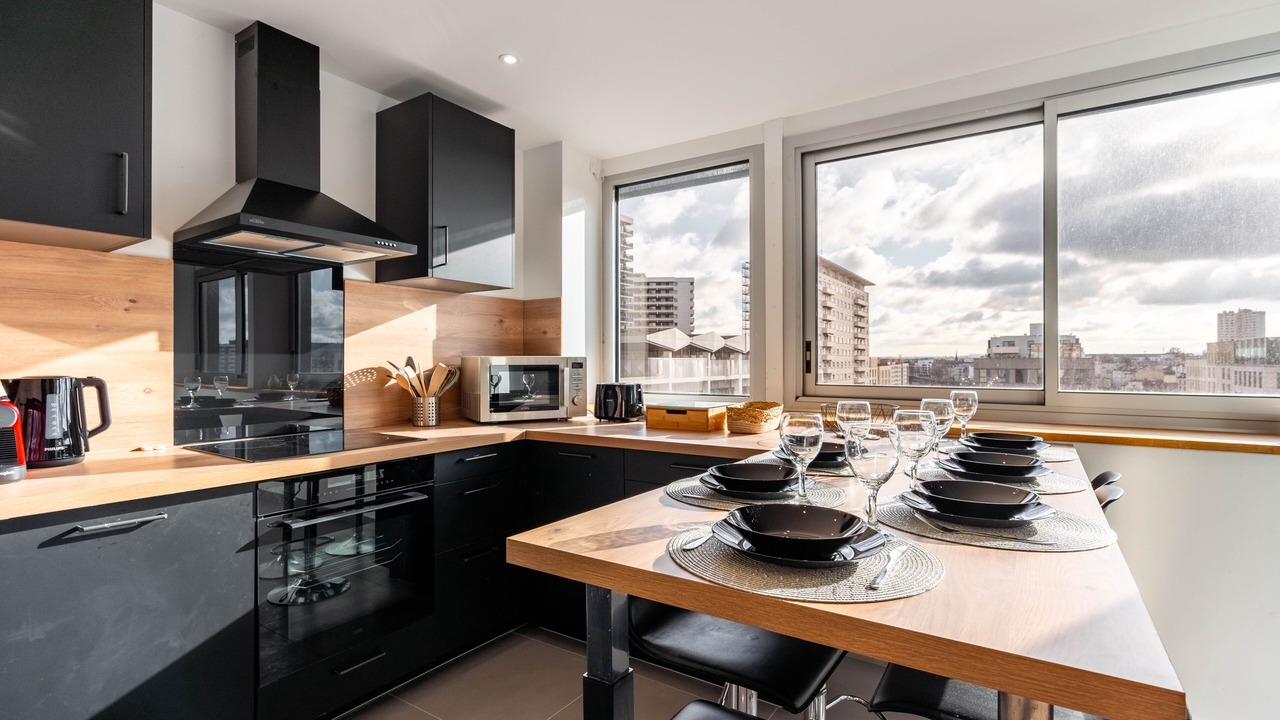Photo of Kitchen in Saint Nicolas - Charles III - Ville vieille - Trois Maisons - Leopold