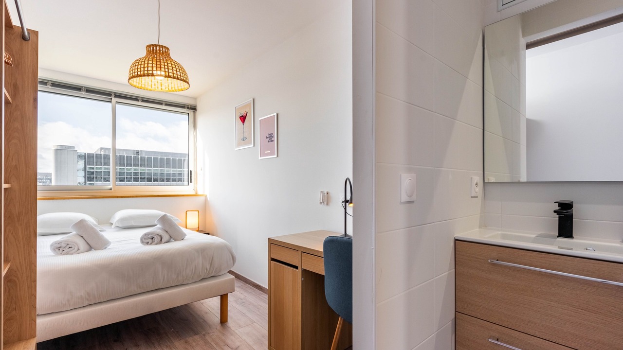 Photo of Bedroom in Saint Nicolas - Charles III - Ville vieille - Trois Maisons - Leopold