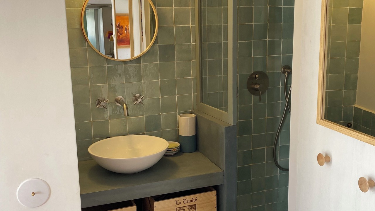 Photo of Bathroom in Quartier de la Salpetriere