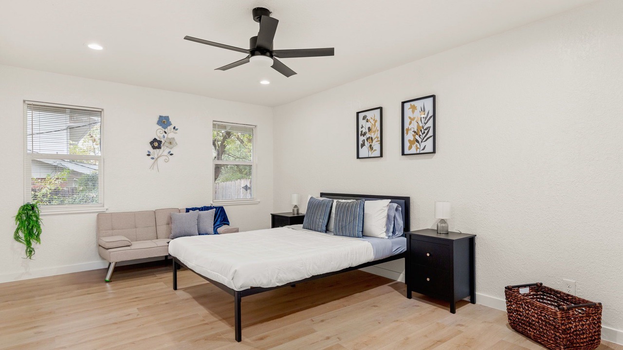 Photo of Bedroom in Oakwell Farms