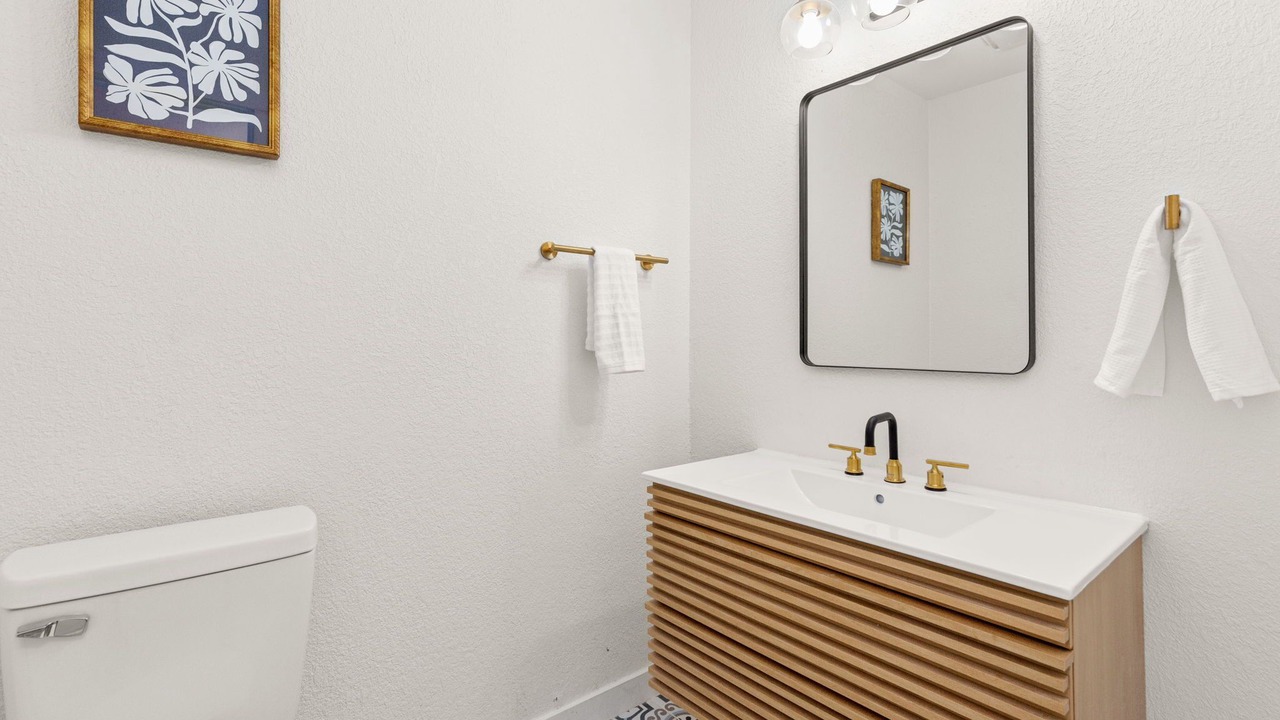 Photo of Bathroom in Oakwell Farms