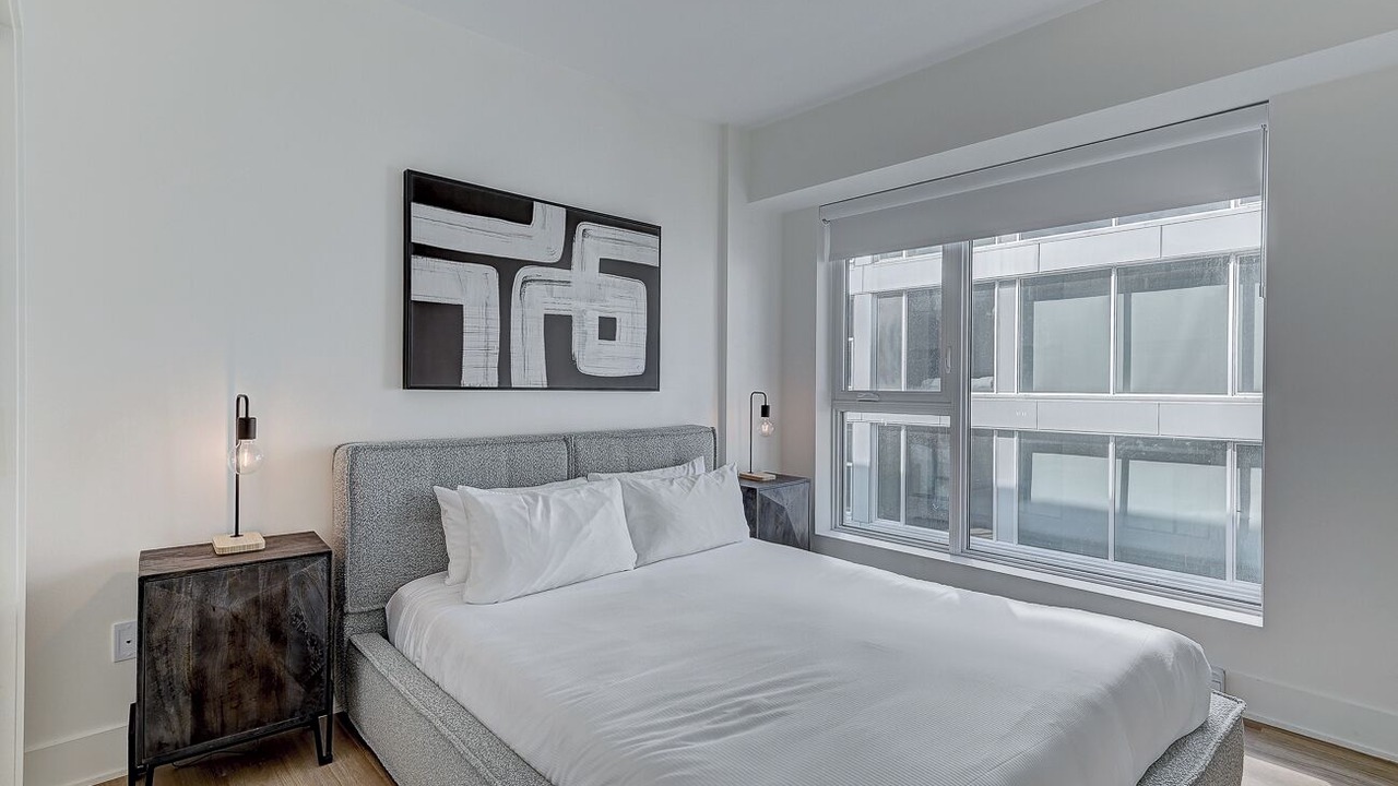 Photo of Bedroom in International District