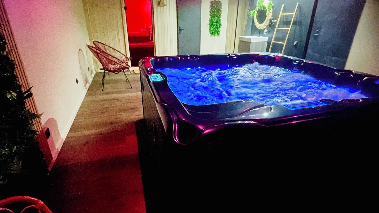 Photo of Others in Samer