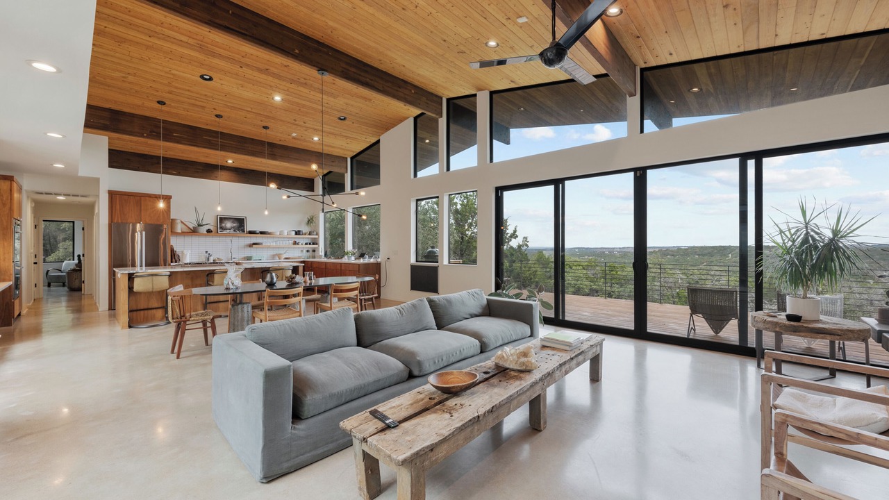 Photo of Livingroom in Dripping Springs