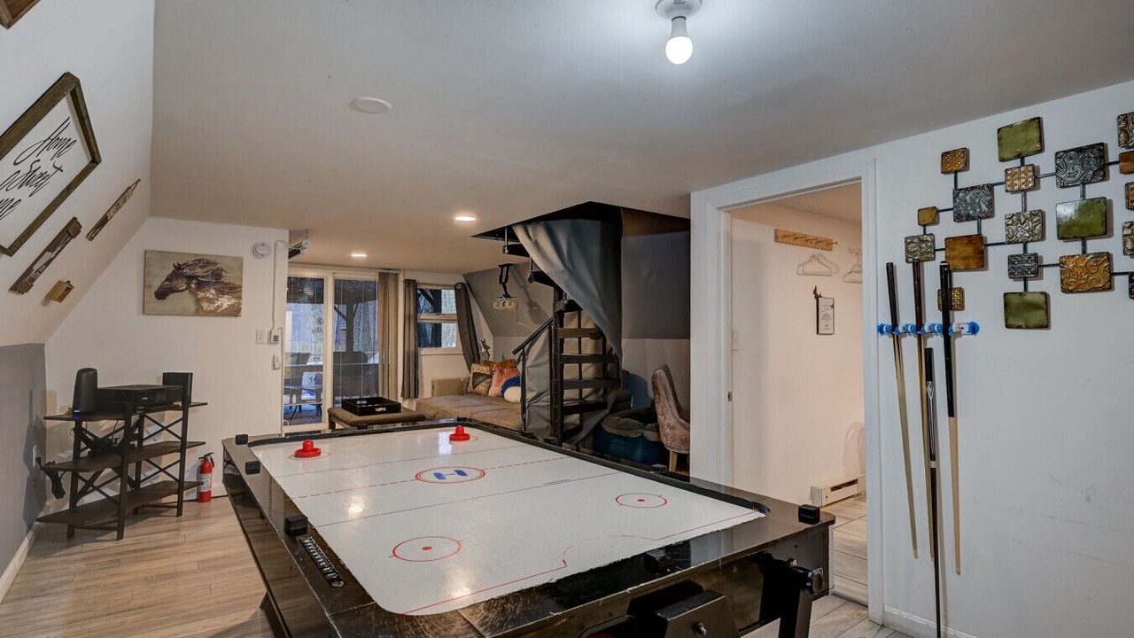 Photo of Bedroom in Center Conway