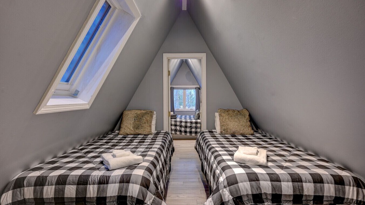 Photo of Bedroom in Center Conway