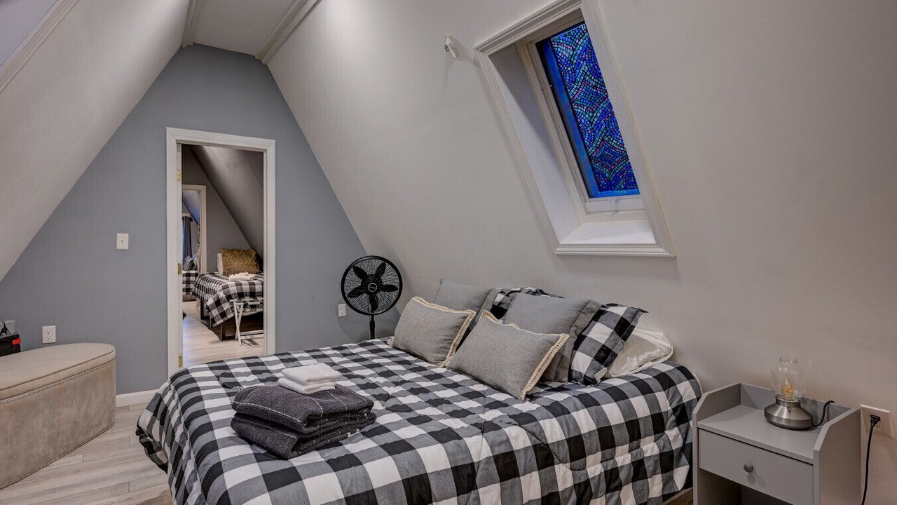 Photo of Bedroom in Center Conway